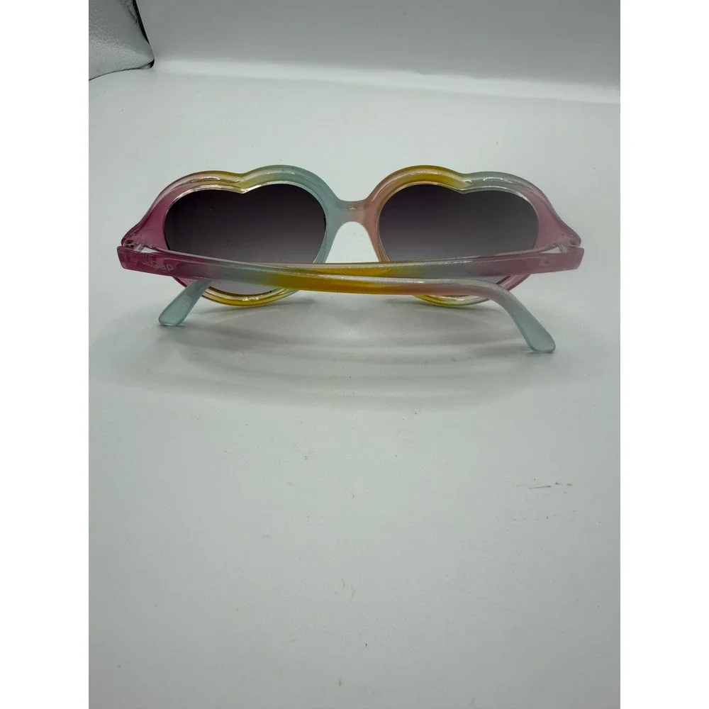 Gap Kids Girls Heart Sunglasses Rainbow Ombre Pink Blue Yellow Summer Accessory